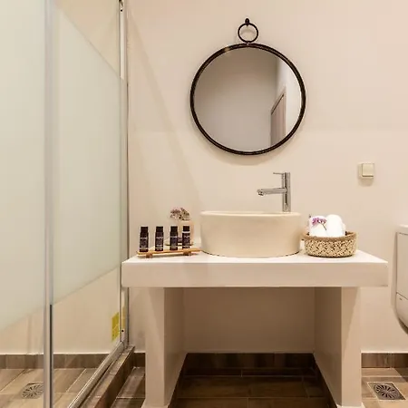 Geant Mykonos Mykonos Town