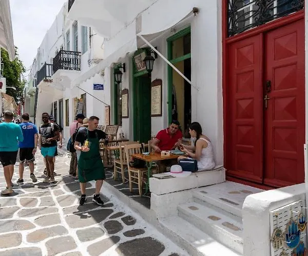 Geant Mykonos Mykonos Town