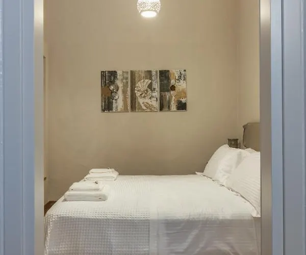 Geant Mykonos Semesterbostad