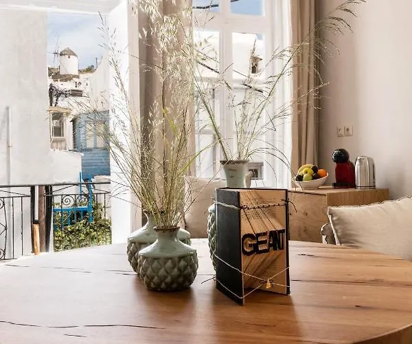 Geant Mykonos Mykonos Town